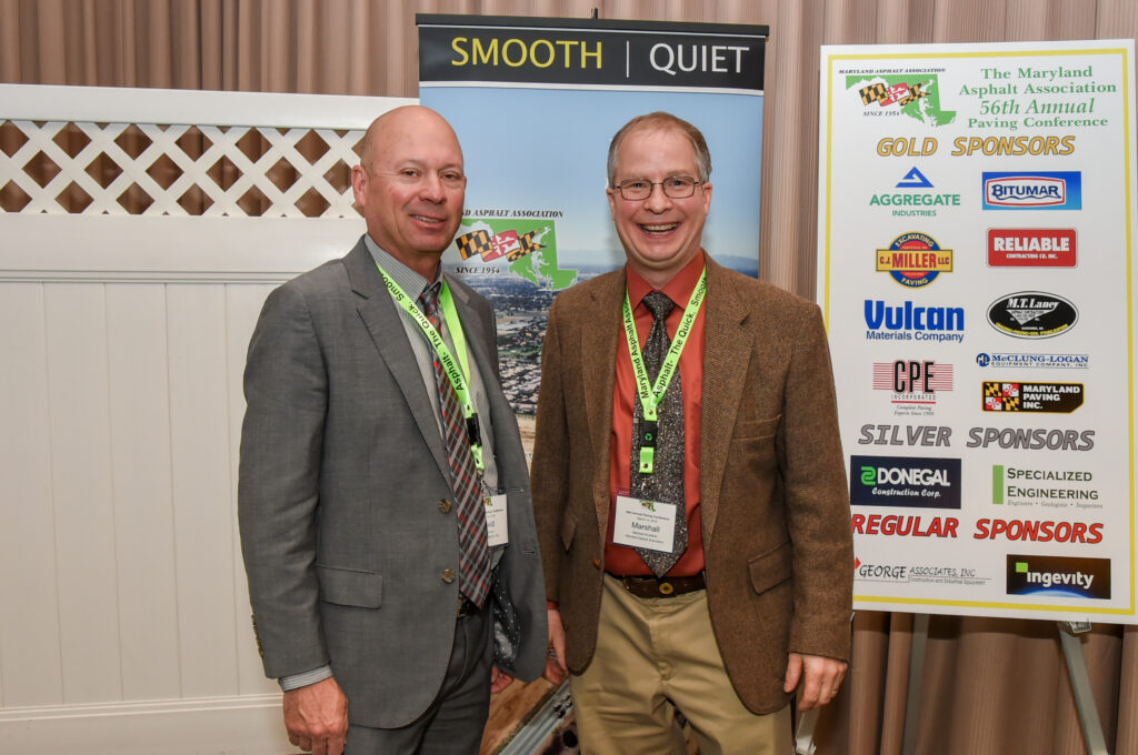 MAA Chairman David Jones and President Marshall Klinefelter prepare for the Awards Ceremony.